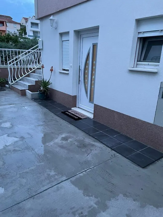 Apartment Josip Ciovo Trogir 0*,